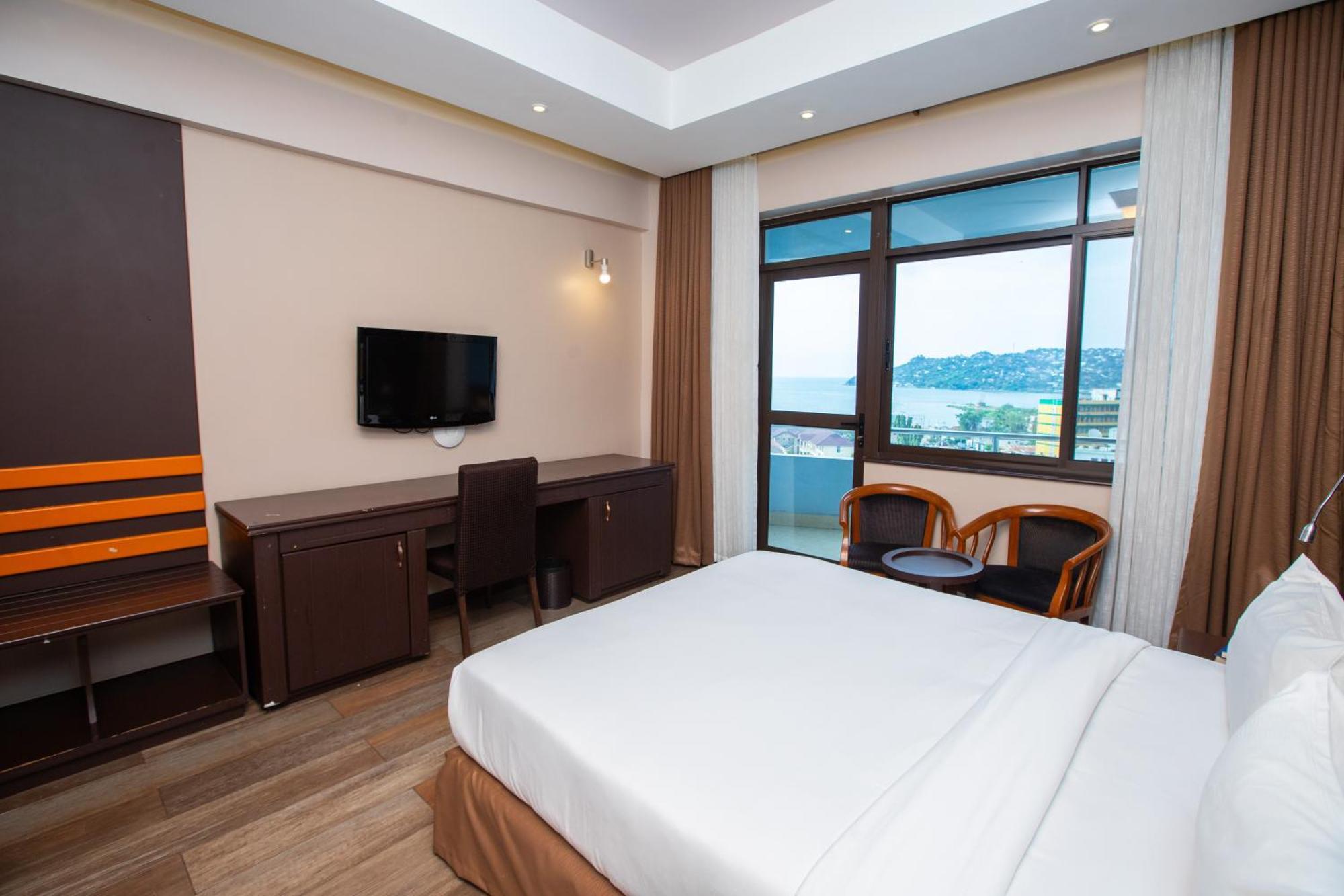 Gold Crest Hotel Mwanza Ngoại thất bức ảnh