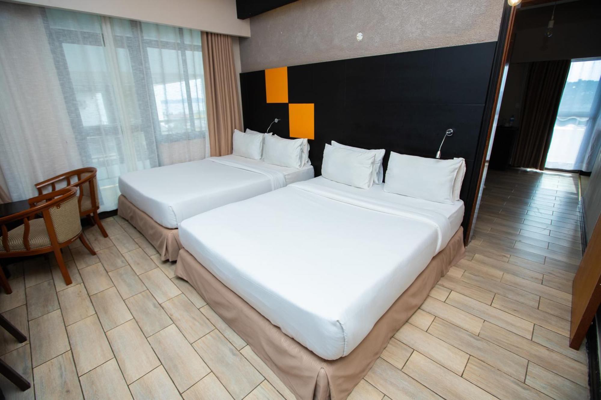 Gold Crest Hotel Mwanza Ngoại thất bức ảnh