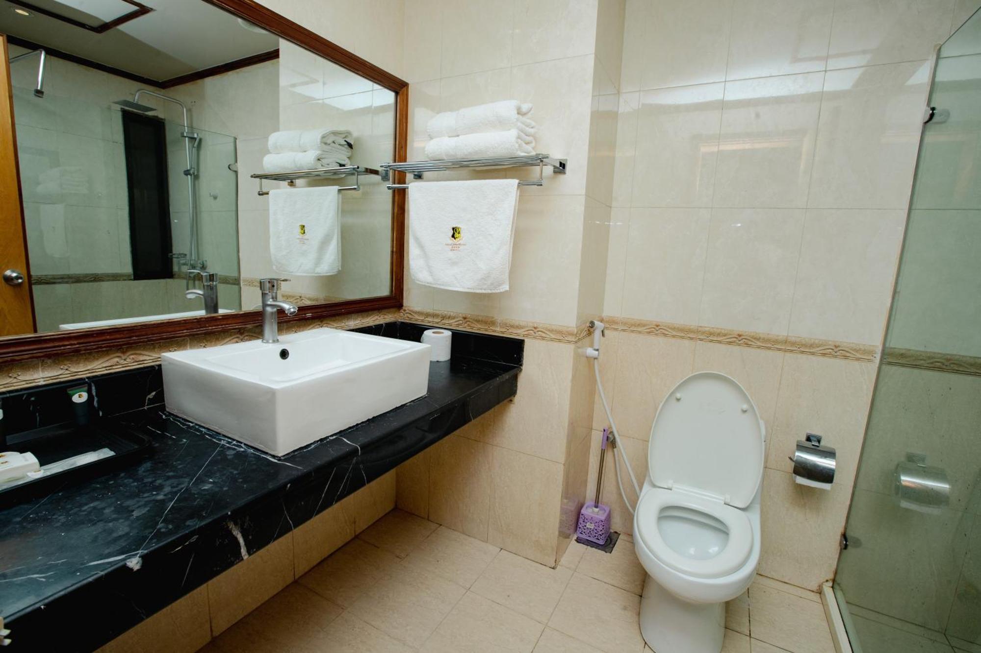 Gold Crest Hotel Mwanza Ngoại thất bức ảnh